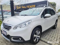 peugeot-2008-2015-2016-small-0